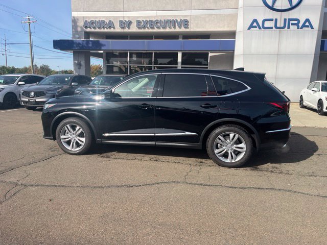Used 2025 Acura MDX SH-AWD image 3