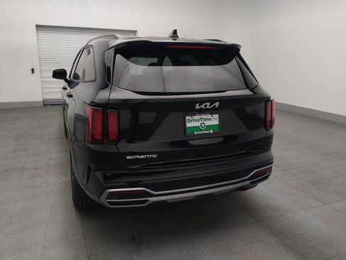 Used 2023 Kia Sorento S FWD image 6