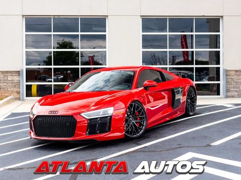 Used 2017 Audi R8 V10 w/ Carbon Exterior Package AWD/4WD image 1