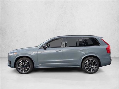 Used 2023 Volvo XC90 T8 Ultimate w/ Protection Package Premier image 9