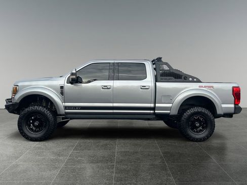 Used 2022 Ford F250 Lariat w/ Lariat Ultimate Package image 4