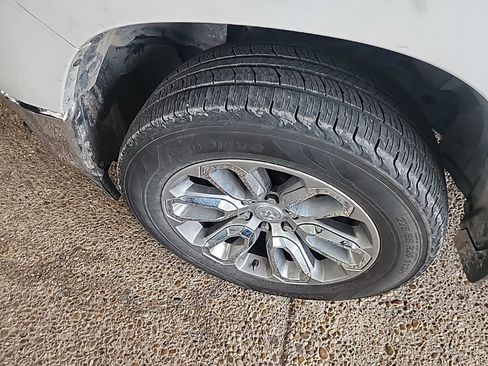 Used 2020 RAM 1500 Big Horn RWD image 4