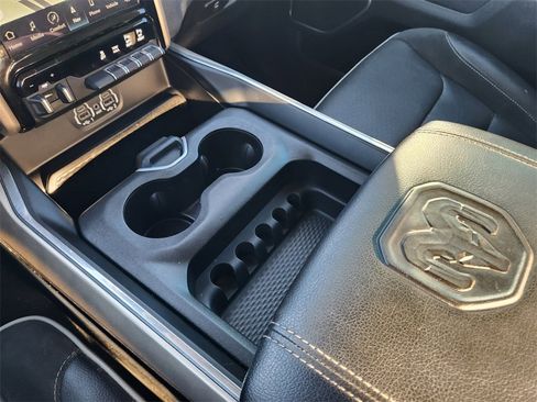 Used 2022 RAM 1500 Laramie w/ Laramie Southwest Edition image 22