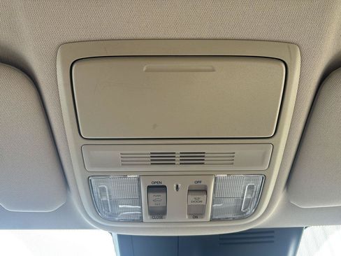 Used 2017 Honda CR-V EX image 31