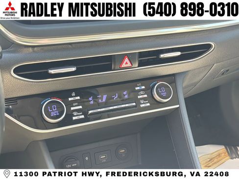 Used 2020 Hyundai Sonata Limited FWD image 9