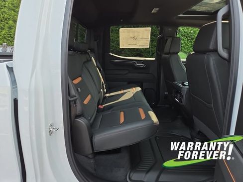 New 2026 GMC Sierra 1500 AT4 w/ AT4 Premium Package AWD/4WD image 17