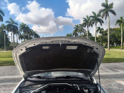 Used 2006 MAZDA MX-5 Miata Grand Touring RWD image 43