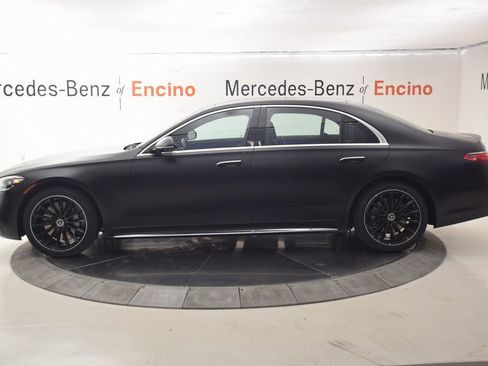 New 2026 Mercedes-Benz S 580 4MATIC Sedan image 3