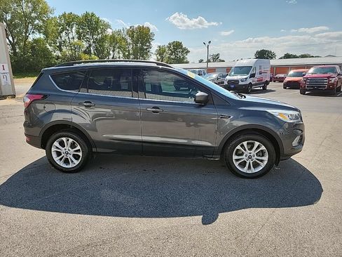 Used 2018 Ford Escape SEL AWD/4WD image 4