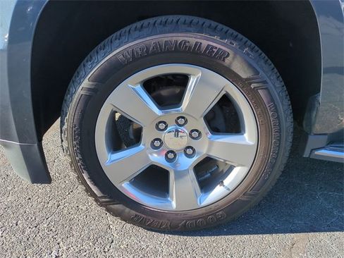 Used 2020 Chevrolet Tahoe Premier image 10