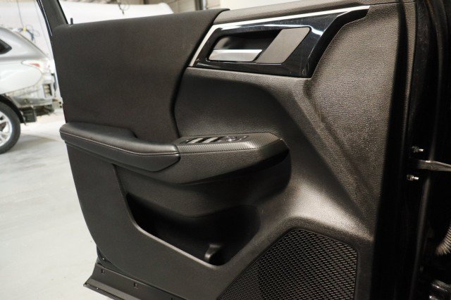 Used 2024 Mitsubishi Outlander ES FWD image 19