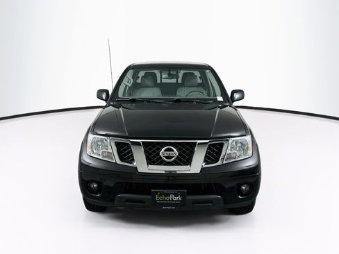 Used 2019 Nissan Frontier SV w/ Value Truck Package RWD image 2