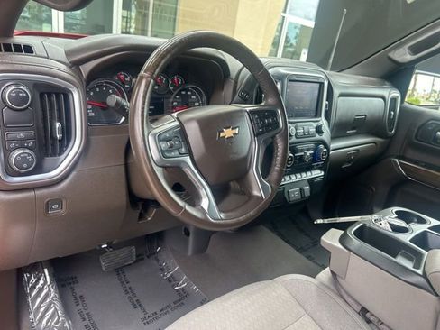 Used 2022 Chevrolet Silverado 1500 LT image 16