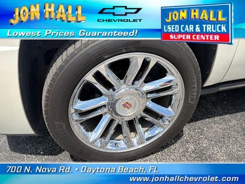 Used 2014 Cadillac Escalade Platinum AWD/4WD image 19