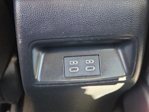 Used 2023 Toyota Corolla LE FWD image 17