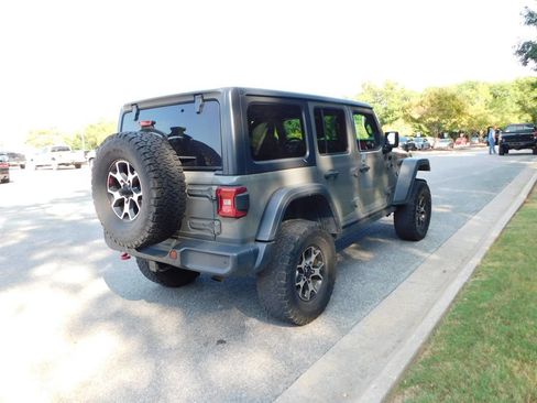 Used 2020 Jeep Wrangler Unlimited Rubicon AWD/4WD image 4