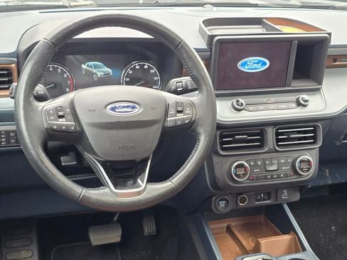 Used 2022 Ford Maverick Lariat w/ Lariat Luxury Package FWD image 8