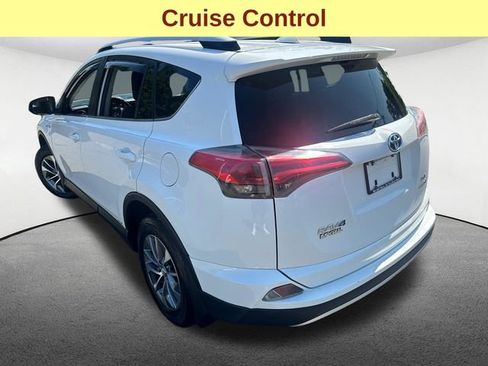 Used 2016 Toyota RAV4 XLE AWD/4WD image 7