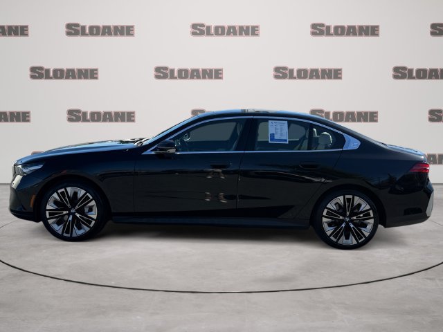 Certified 2026 BMW 530i xDrive w/ Premium Package AWD/4WD image 2