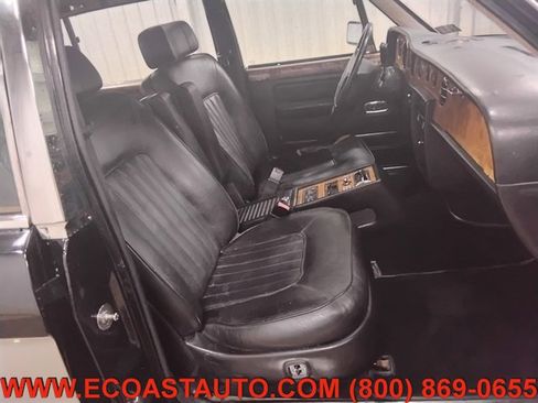 Used 1991 Rolls-Royce Silver Spur II image 13