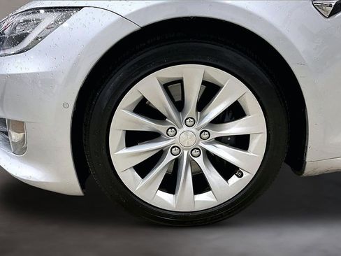 Used 2017 Tesla Model S 100D image 9