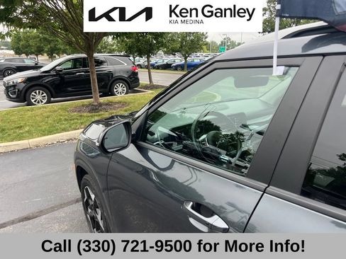 Used 2025 Kia Seltos S AWD/4WD image 25