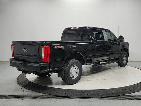 Used 2024 Ford F250 XL w/ XL Off-Road Package AWD/4WD image 7