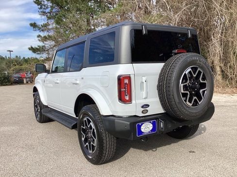 New 2025 Ford Bronco Outer Banks image 7