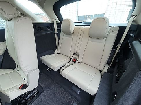 Used 2020 Mercedes-Benz GLE 350 4MATIC image 30