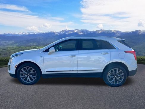 Used 2019 Cadillac XT5 Luxury w/ LPO, Black Ice Package image 2
