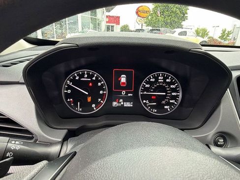 Used 2025 Subaru Crosstrek 2.0i Premium AWD/4WD image 29