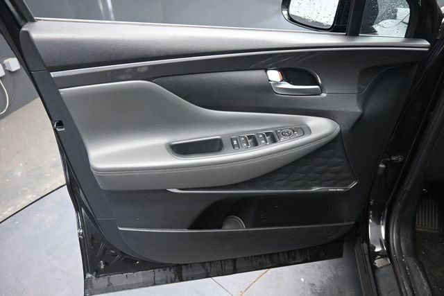 Used 2023 Hyundai Santa Fe SEL w/ Premium Package AWD/4WD image 17