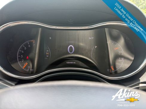 Used 2019 Jeep Grand Cherokee Limited AWD/4WD image 23
