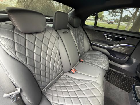 Used 2023 Mercedes-Benz S 580 4MATIC Sedan image 20