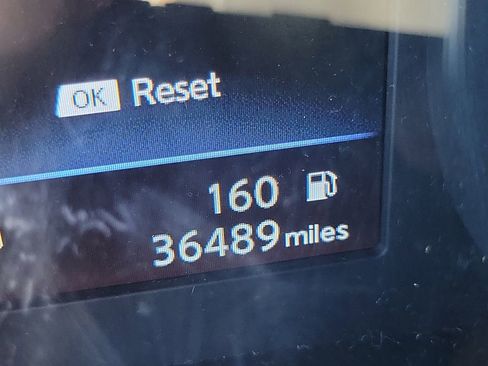 Used 2020 Nissan Rogue Sport S image 24