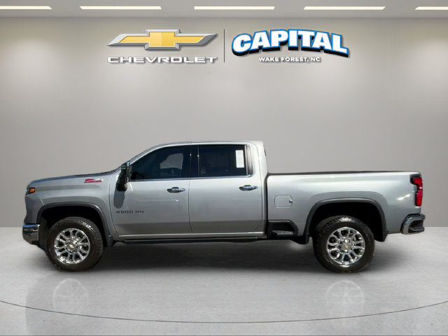 Used 2025 Chevrolet Silverado 2500 LTZ w/ LTZ Plus Package AWD/4WD image 2