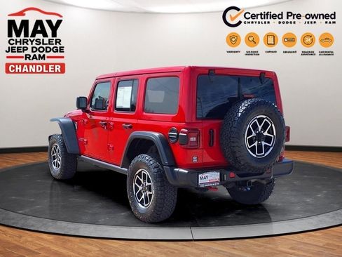 Used 2025 Jeep Wrangler Unlimited Rubicon AWD/4WD image 19