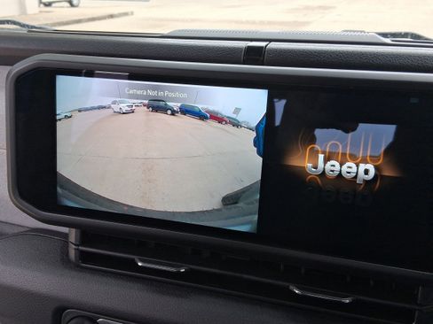 New 2026 Jeep Wrangler Unlimited Sport w/ Convenience Group image 12