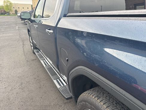 Used 2022 GMC Sierra 1500 SLT w/ SLT Premium Package image 27