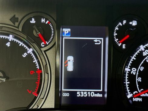 Certified 2023 Toyota 4Runner SR5 Premium w/ Moonroof Package image 12