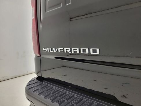 Used 2024 Chevrolet Silverado 1500 Custom image 22