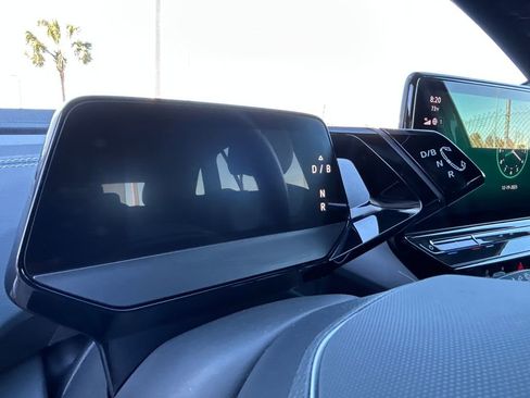 Used 2023 Volkswagen ID.4 S image 21