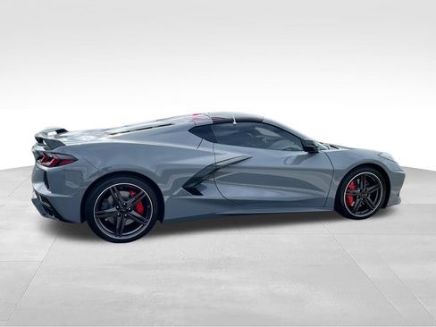 Used 2024 Chevrolet Corvette Stingray Coupe w/ Z51 Performance Package RWD image 9