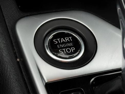 Used 2022 Nissan Sentra SV image 28