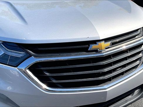 Used 2021 Chevrolet Equinox LS w/ LS Convenience Package image 32