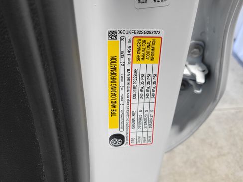 Certified 2025 Chevrolet Silverado 1500 LT Trail Boss w/ LT Trail Boss Premium Package image 60