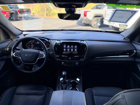 Used 2022 Chevrolet Traverse Premier w/ Redline Edition image 20