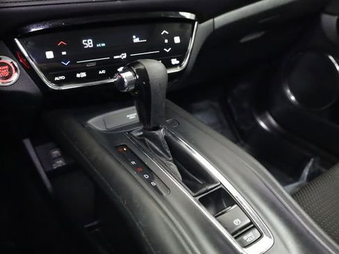 Used 2019 Honda HR-V EX image 24