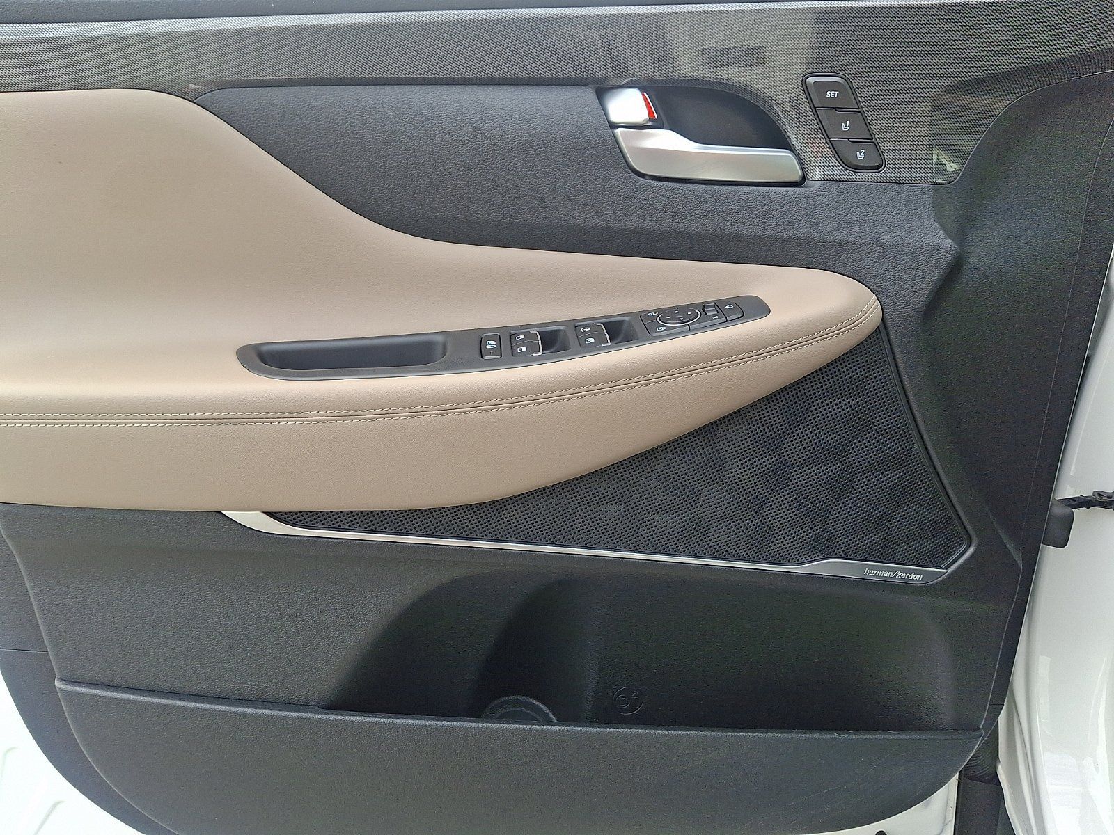 Certified 2023 Hyundai Santa Fe Limited AWD/4WD image 13