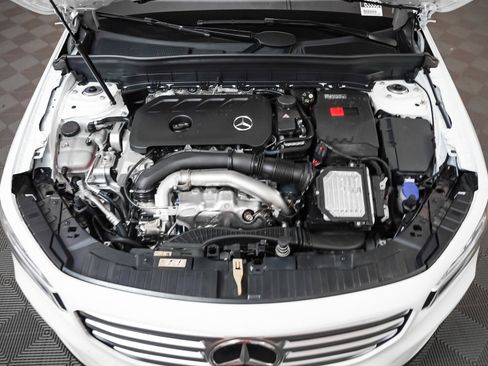 New 2026 Mercedes-Benz GLB 250 250 image 4